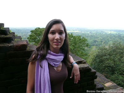 Image result for delphine minoui