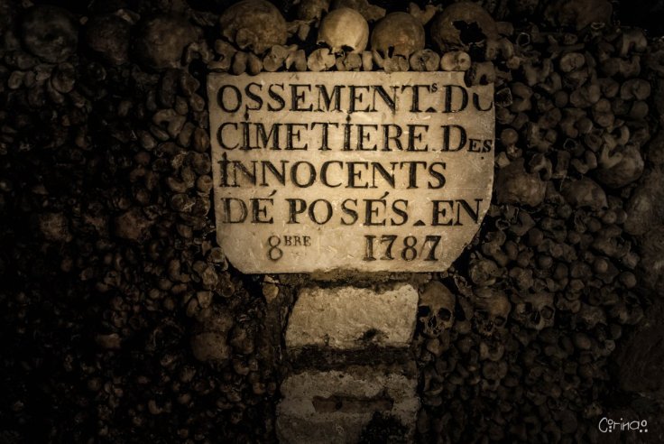 cimetière des innocents ossements catacombes.jpg
